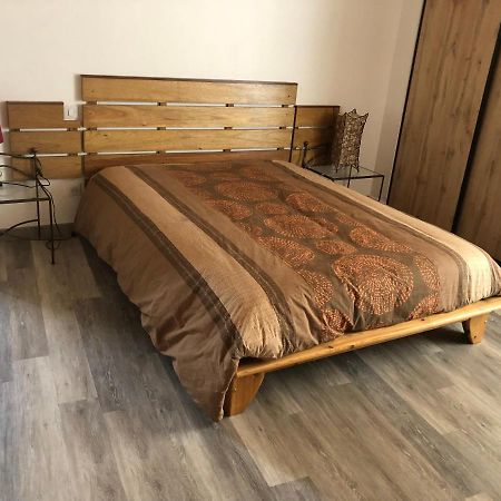 Chambre 2 Cote Sud Chez Particulier 1 Lit 2 Personnes Loriol-sur-Drome Exteriör bild